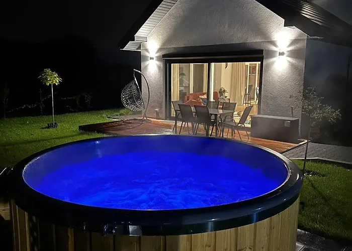 Podmiejski Zakatek Przy Targach Kielce, Goraca Balia Z Jaccuzi, Centrum Kielc 8Km, Faktury Vat
