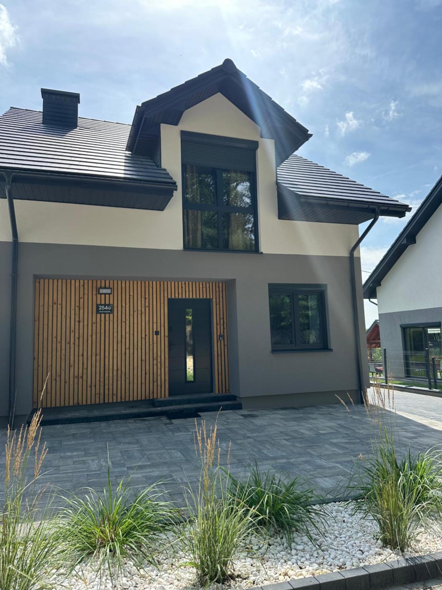 Vila Podmiejski Zakatek Przy Targach Kielce, Goraca Balia Z Jaccuzi, Centrum Kielc 8km, Faktury Vat *